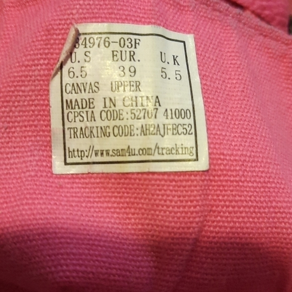 Levis Pink Hightop Sneakers 👟 - Picture 5 of 6